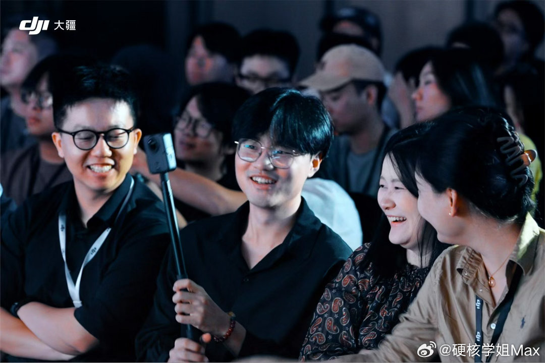 在Osmo 360 II技术分享会上，大疆联合一众创作者，一起回顾了全...