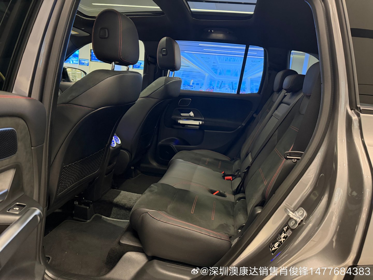 📘🫐最新上市 🫐📘
24款 奔驰 AMG GLB35
4MATIC
选配：柏林之声音、智能领航辅助
Plus, AMG Track Pace;
上牌时间：2024-06
公里数：2.8万公里
车价：21.50万 +整备服务费5000元+一年质保费3650元
车架号：338304 ​