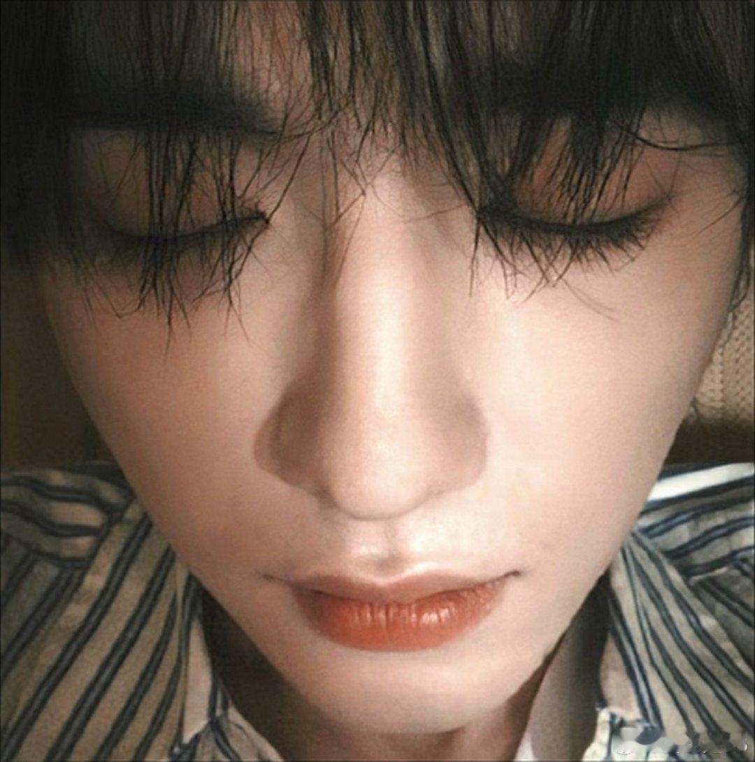 #宋亚轩[超话]#  🦋#宋亚轩楼永一# 🐬#宋亚轩 瑾瑜发奇光# 💙#宋亚轩 爱与温柔# 

人声鼎沸或万籁俱寂 爱你是我唯一的呼吸All voices or all silence, loving you is my only breath.

#腾讯音乐由你榜##无趣生活指南-时代少年团-宋亚轩[音乐]#
@时代少年团-宋亚轩 

【宋亚轩颜值主唱】【宋亚轩 ​