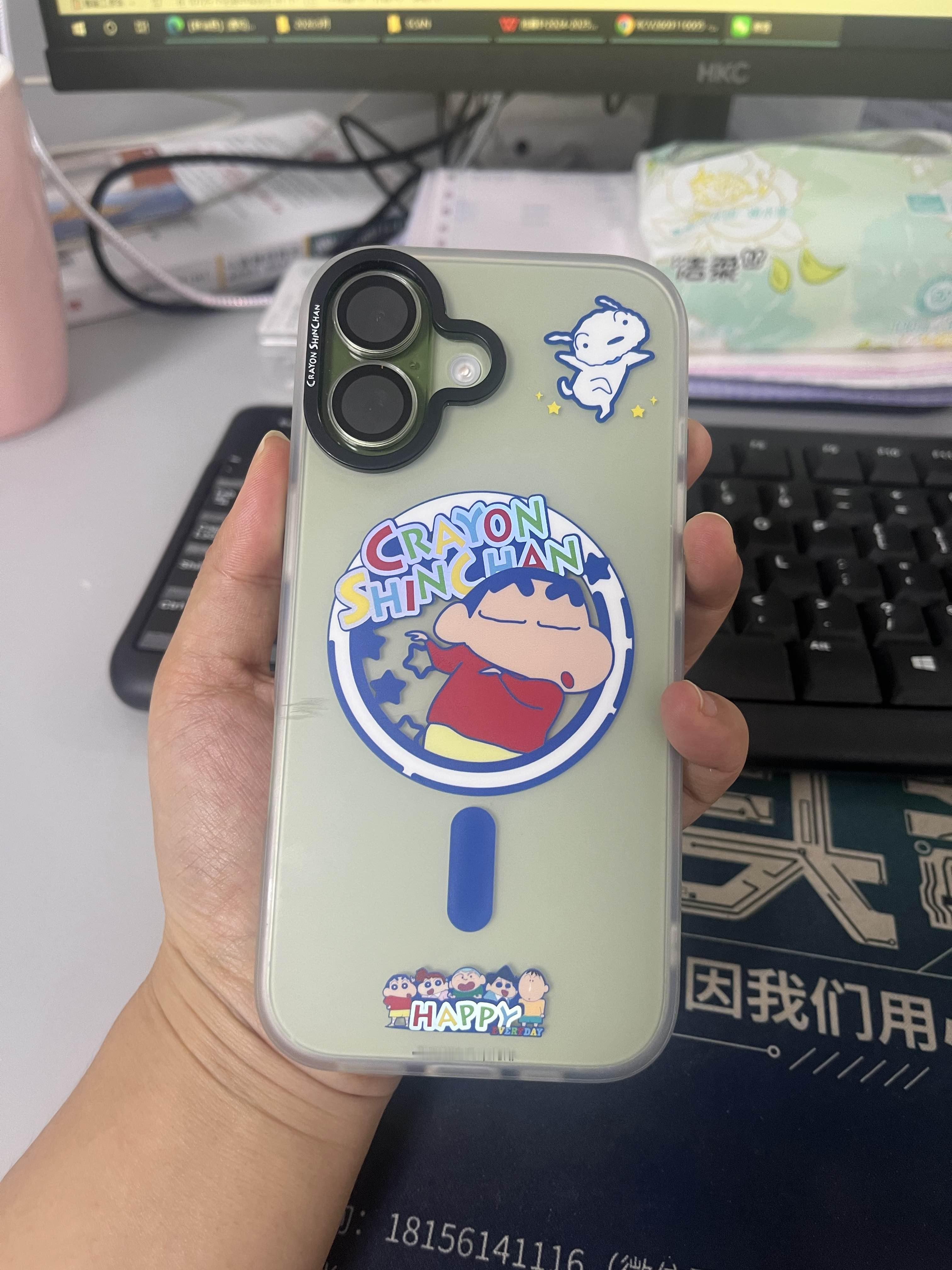 猜中了！早入手iPhone17，现在官网直接涨价800元，等等党这次失算了

往年数码圈有个铁律：苹果发布会一出，上代老机型就降价清仓。
但今年苹果直接打破这个惯例，很多人万万没想到，iPhone18新品登场，iPhone17反而涨价了。

当初入手iPhone17的时候，身边不少人劝我再等等，等新