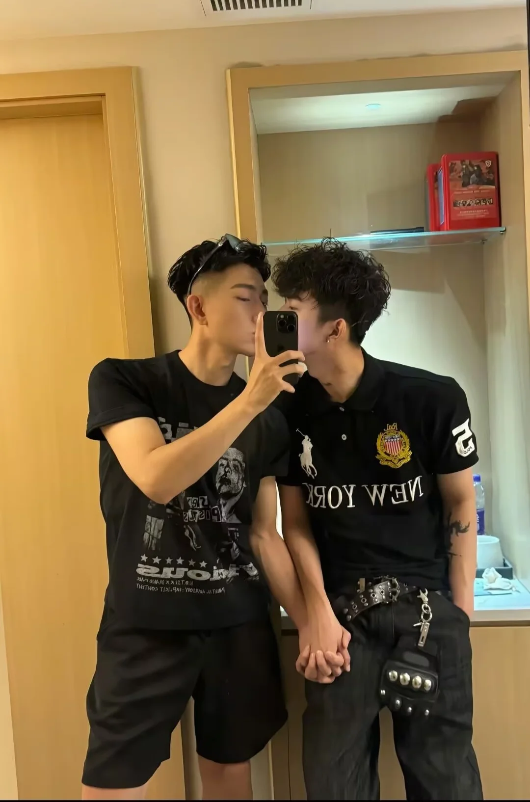 弟弟 你…