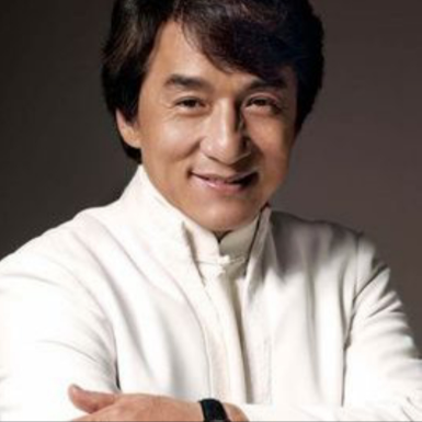 71岁的成龙上了热搜。不是丑闻，比丑闻更震撼。他当着镜头坦然承认了自己有ADHD。

2026年9月16日，71岁的成龙第二次因为同一件事冲上热搜。其实那段视频是2026年1月30日发的，他在小红书开账号后第一条日常，戴着老花镜、两鬓斑白，笑着跟网友求助：&