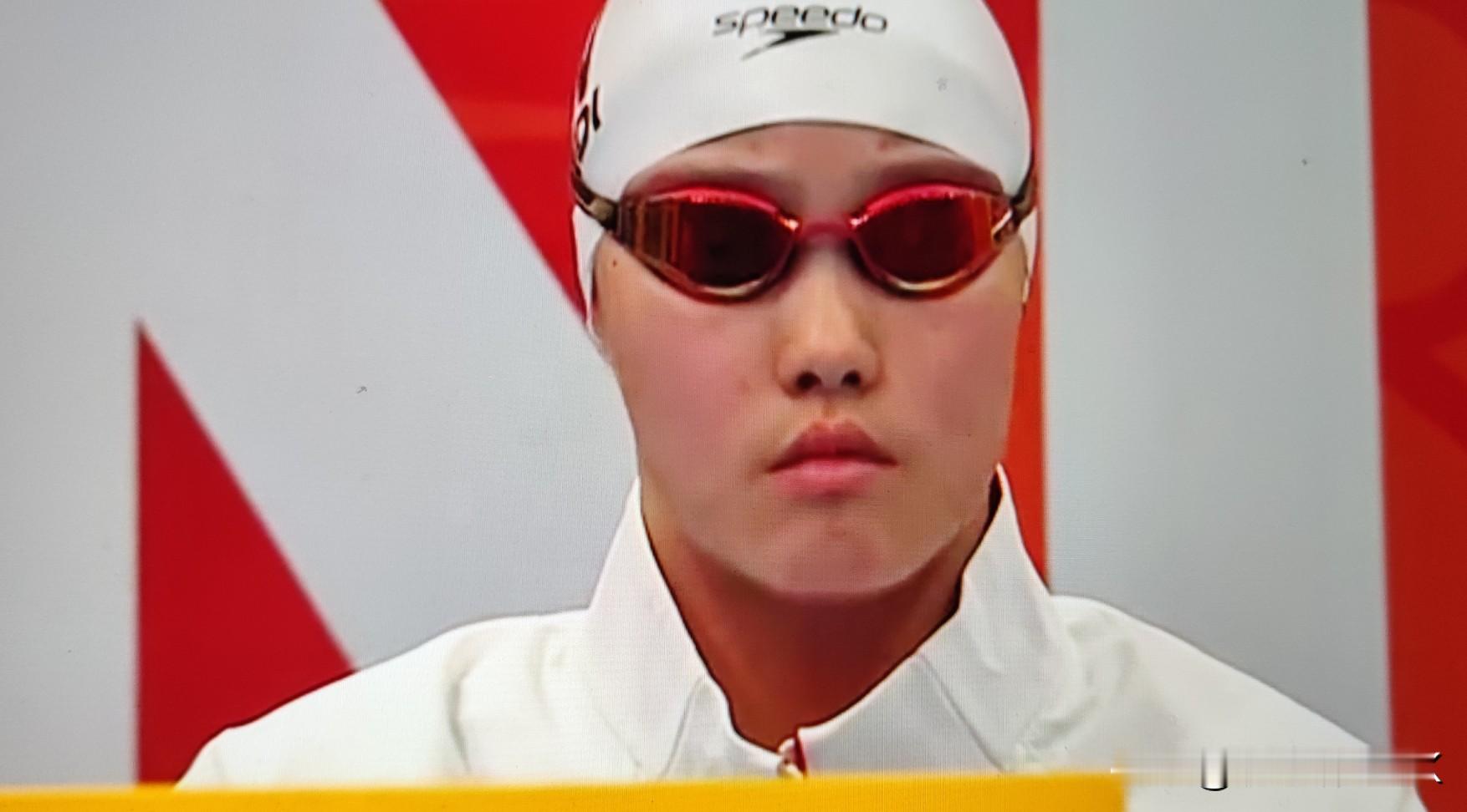 亚运会游泳比赛的一些决赛。女子200米蝶泳决赛，中国小将于子迪2分05秒08夺得金牌，打破了张雨菲保持的2分05秒57亚运会记录，常墨涵夺得银牌。
     男子200米个人混合泳决赛，汪顺1分57秒14第三，日本选手松下芝芝（音）1分55秒30夺得金牌。
