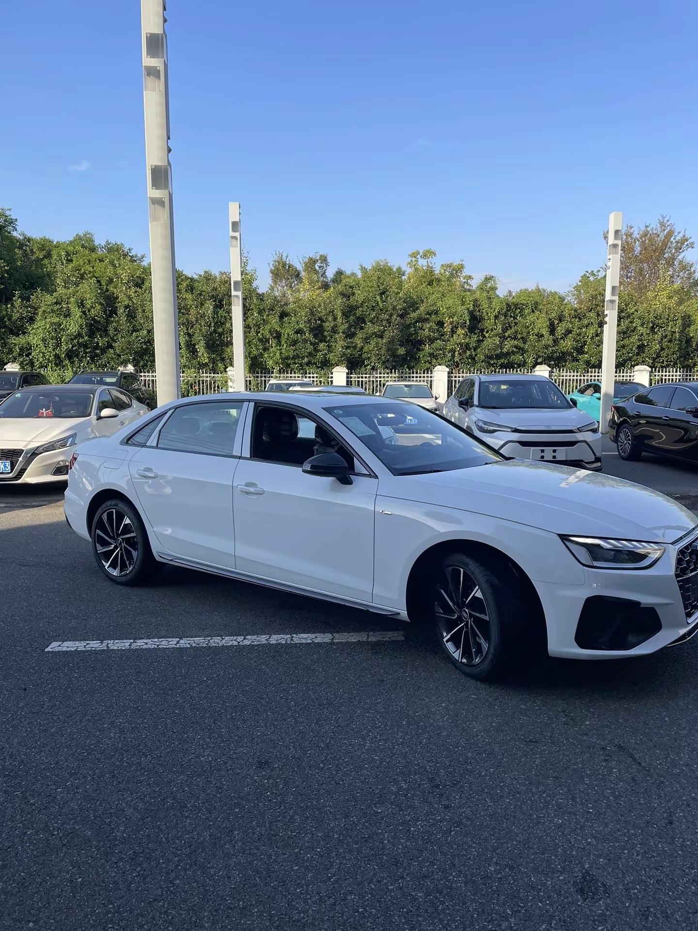 网络上奥迪A4L不是好车 但是现实中还是有很多人没能力拿下它奥迪A4L 奥迪A4 奥迪 车和生活都要选自己喜欢的