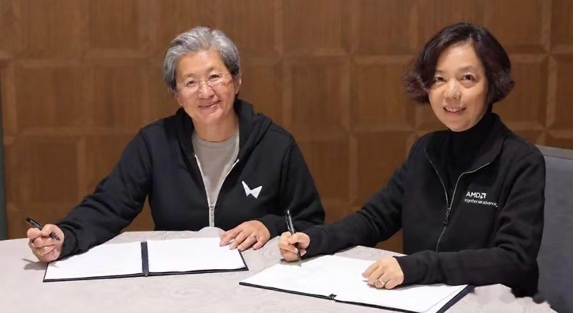 产业动态速递 2026FPS游戏交易榜单发布
9月30日 陆透数据 综合版报
记者｜黄莉莉
作者｜王强
一、AMD斥550亿收购李飞飞创办World Labs

AMD官宣将以82亿美元（约550亿人民币）全股票形式收购李飞飞创立的World Labs，交易预计2026年底完成，仍待监管审批。World Labs主攻世界模型，致力于让AI理解三维 ​