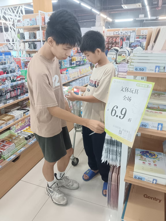 新学期开学报到，铂智7护航少年上学路