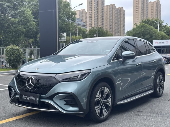 2024款奔驰EQE500SUV
