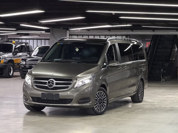 家用顶流奔驰车，V260L尊贵加长，带柏林之声