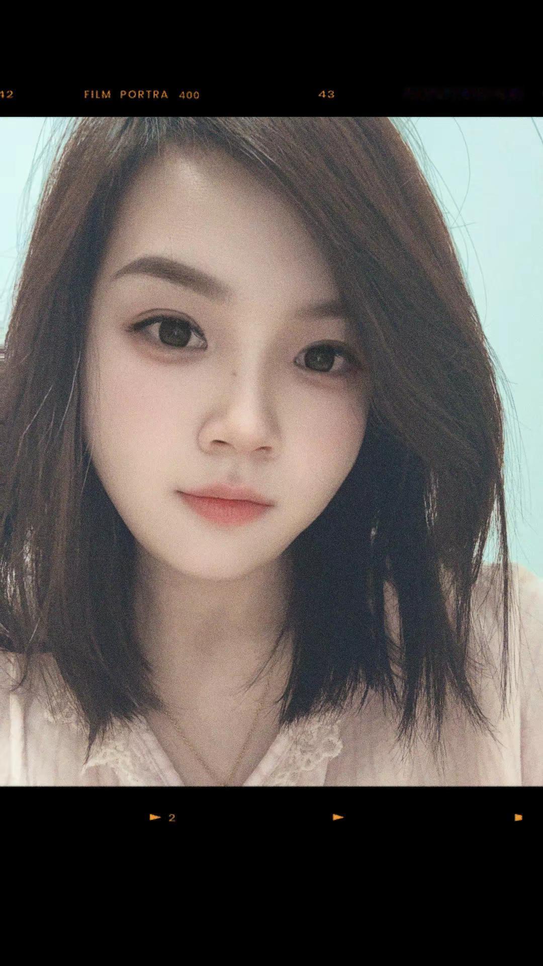 当你把人性看透，你就会喜欢独处，不愿意掺合无效社交，更不会讨好任何人……