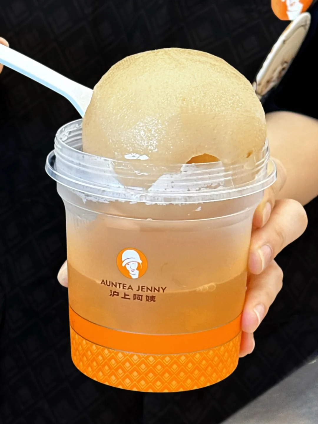 沪上阿姨整颗炖梨！现削现炖！真的润爆了！💦