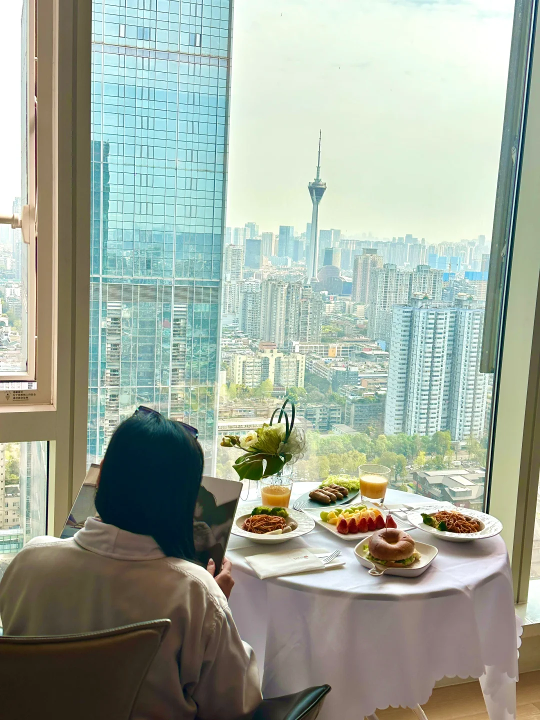 成都这家高空酒店｜俯瞰太古里的浪漫🌃