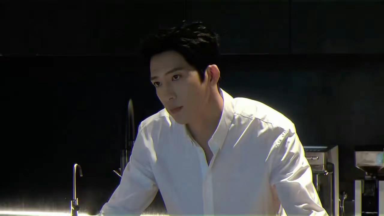 栾念栾念 早春晚晴