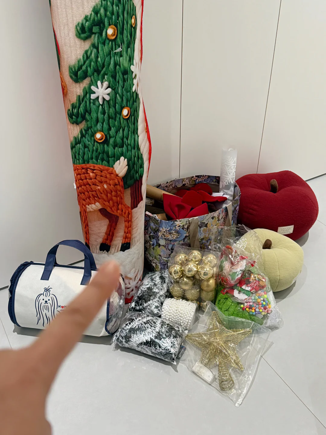 左滑帮我家布置圣诞装饰🎄