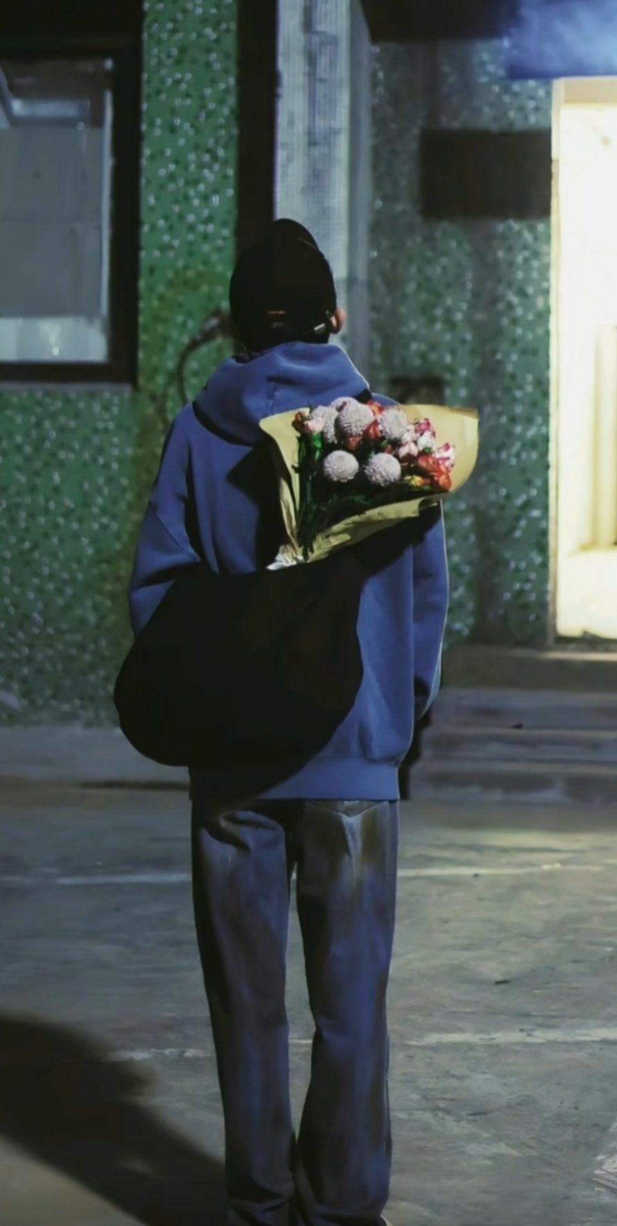 我担给我送花啦 ​