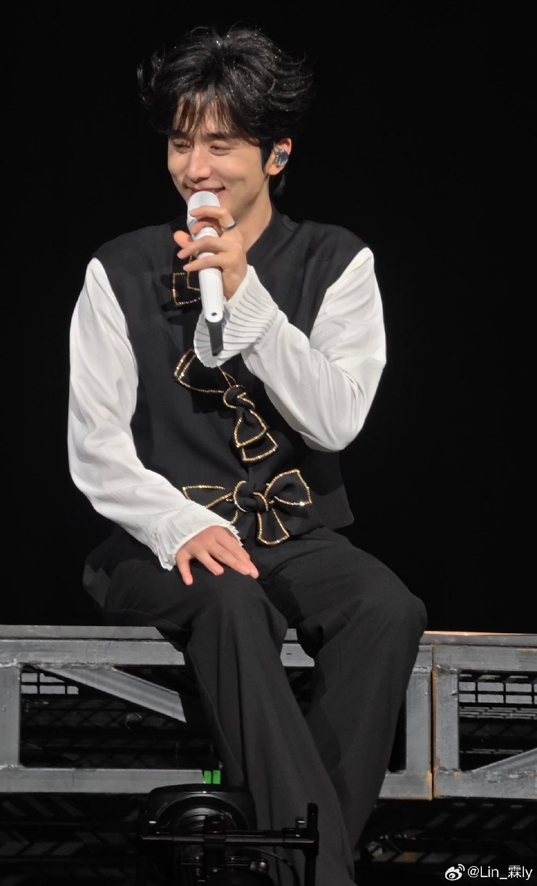 值！
#张新成杭州演唱会#  ​