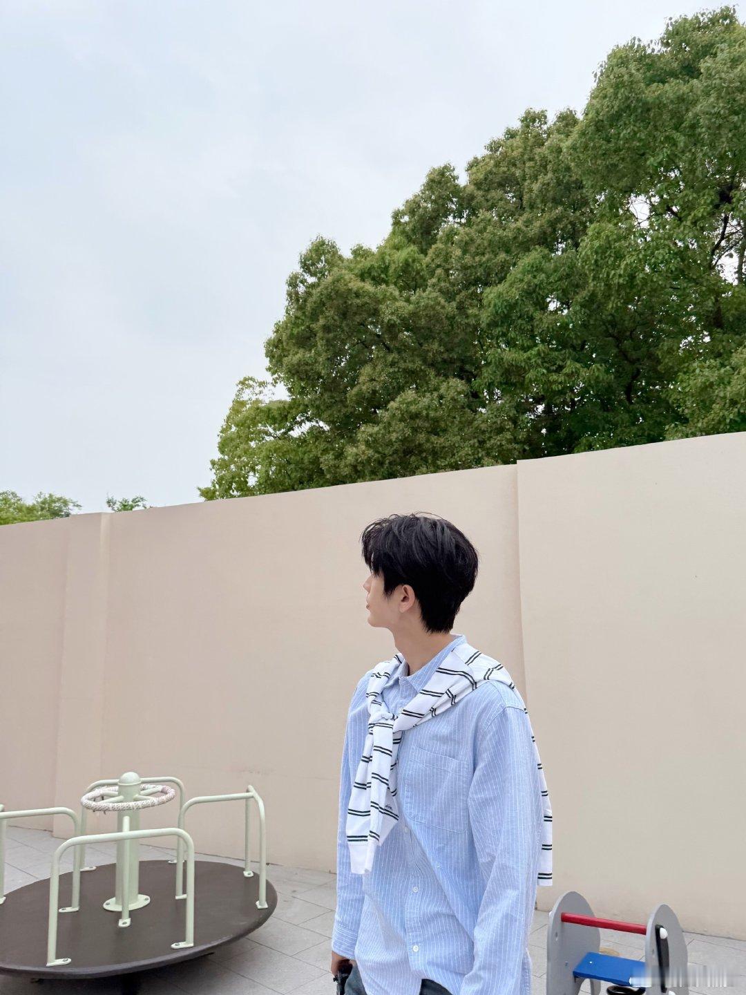 #张凌赫[超话]##夏日Highlight时刻# ​