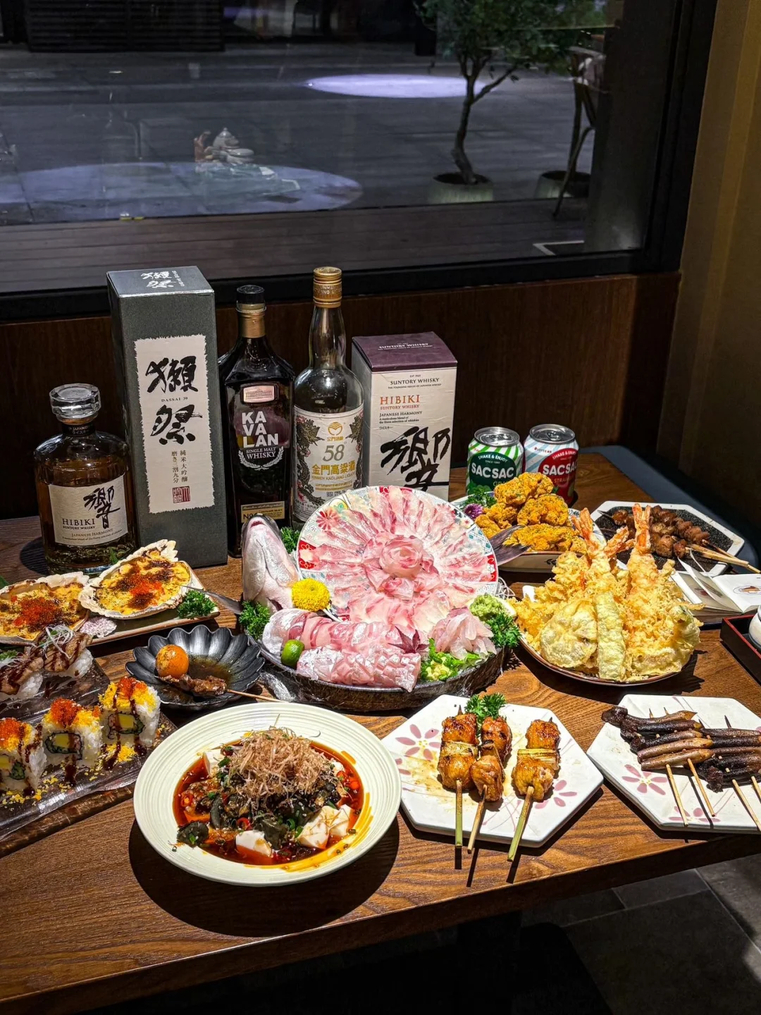多种口味的拼盘快乐～🍣有种独特的风味