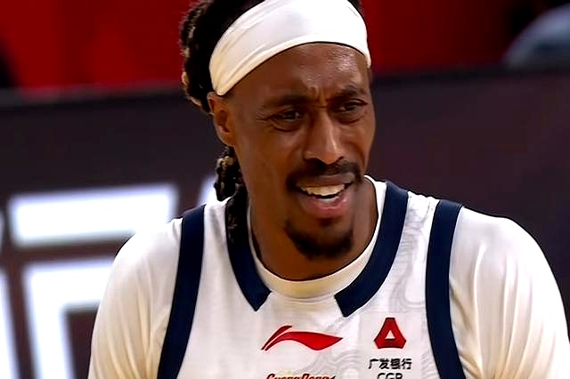 烂得让人无语！    4月20日晚CBA广东对山西，广东又是缺兵少将...