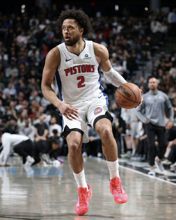 活塞本赛季的崛起，CC是最重要一环，可惜了，祝愿他早日康复<span ...