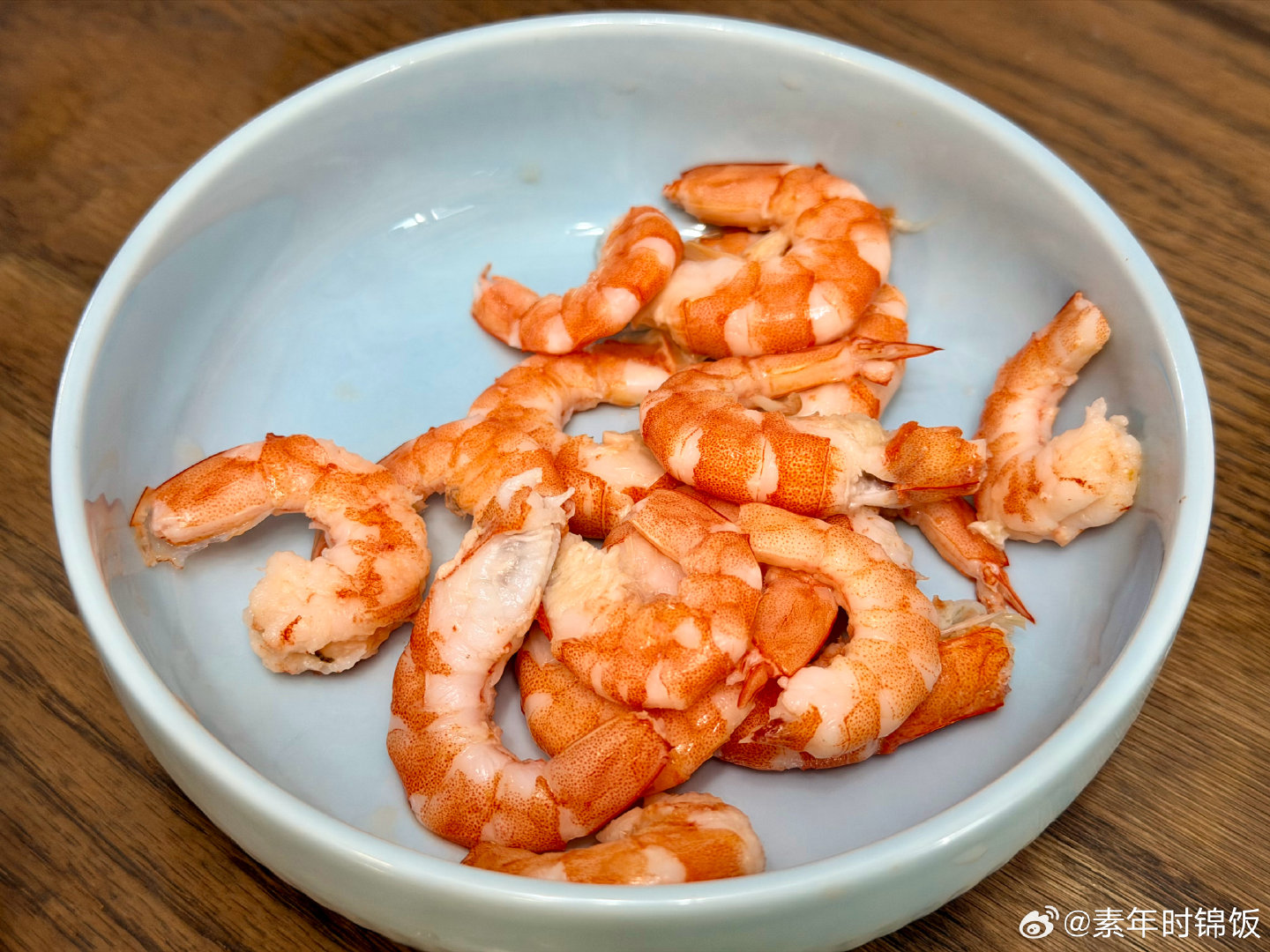 减下去了，最困难在于保持啦
运动和饮食一个不小心就会反弹
今日早餐记录📝
这一周昏天暗地，可算到周五啦
#女子回应251斤瘦到130斤# ​