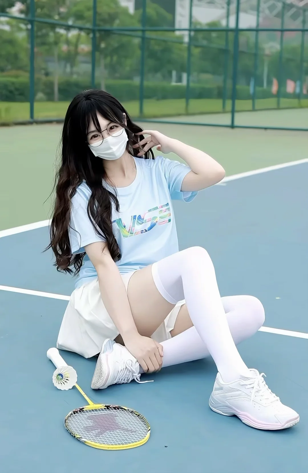 打球偶尔失手 卖萌从未出错