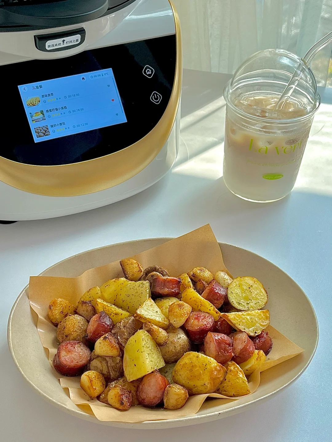 ☀️空气炸锅美食系列｜土豆口蘑烤肠拼盘😋