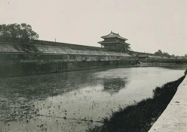 清末，北京。 | 📷：Thomas Chrowder Chamberlin ​​​