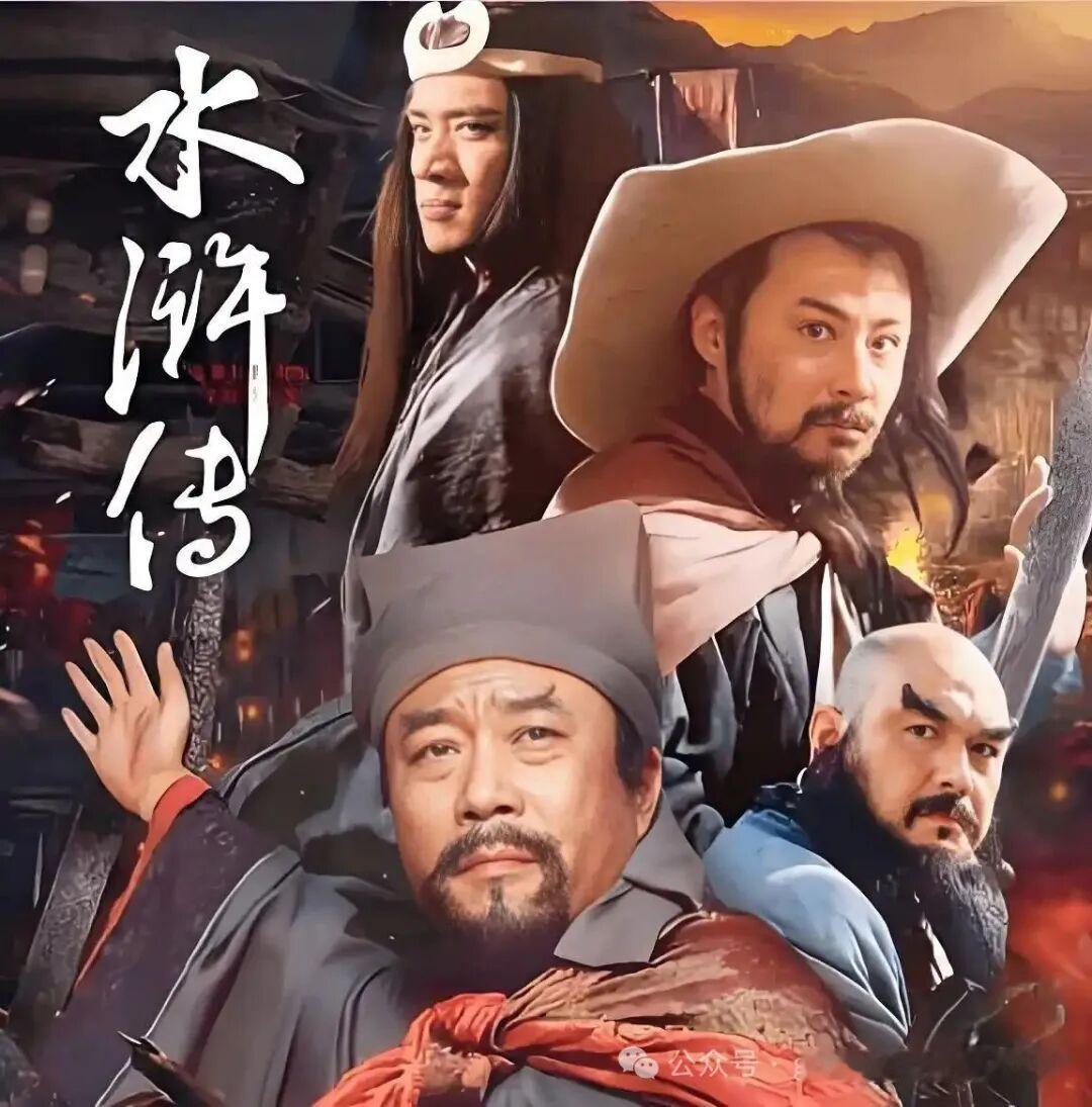 【郭松民| 刘欢：一部有声的“歌史”】刘欢走了。

　　作为刘欢的同龄人，听闻他病逝的消息，心底涌起愕然与悲怆，同时伴有绵长、沉缓的空落。

　　一个时代过去了。

　　我们这代人的青春、闯荡与起落，几乎都伴随着他的歌声。

　　流行歌手，大多只唱个人的情爱与悲欢离合，唯有刘欢，一辈子在唱 ​