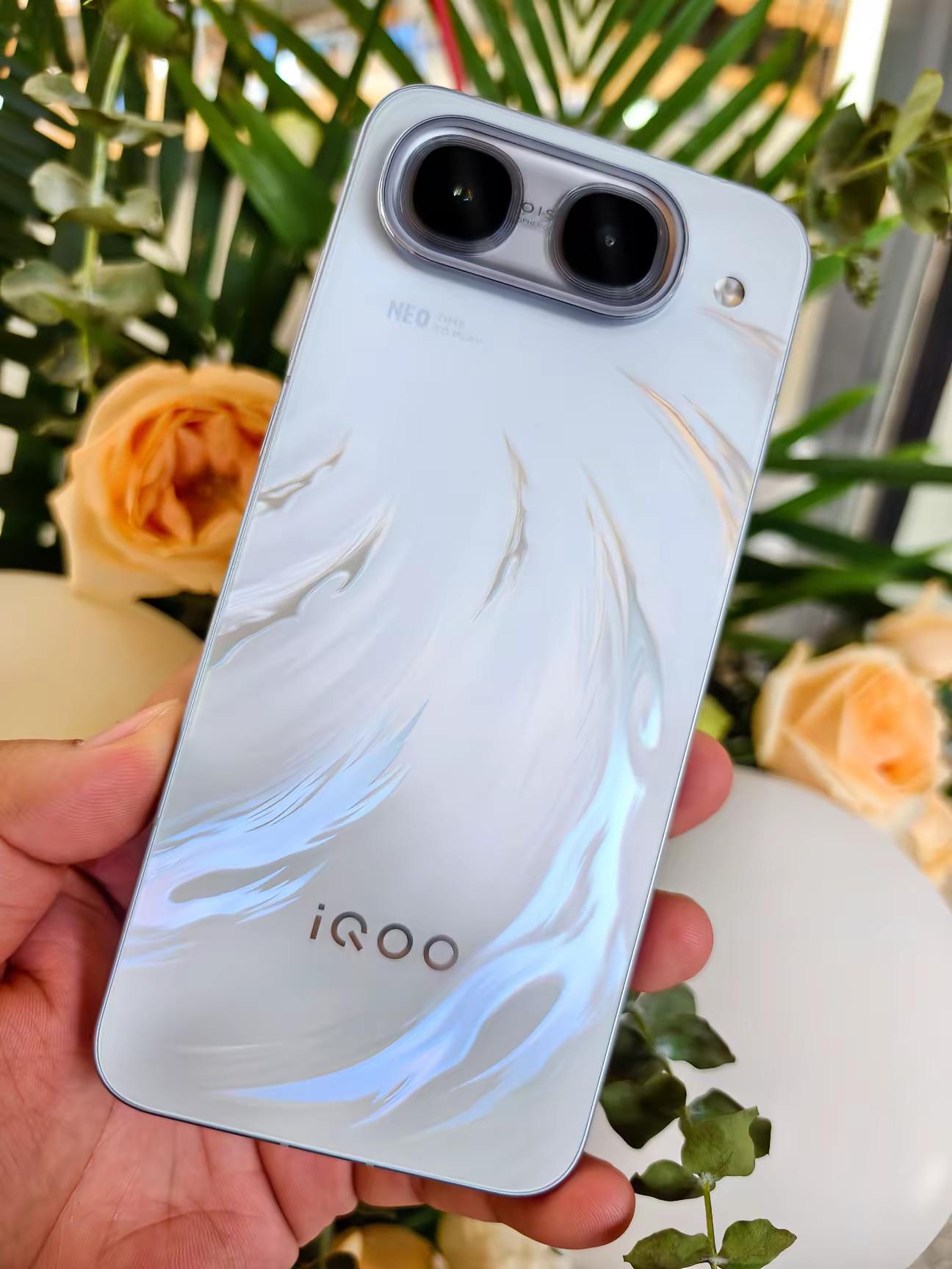 Neo11至尊版，这个外观你心动了吗 vivo vivo四川 iQOO