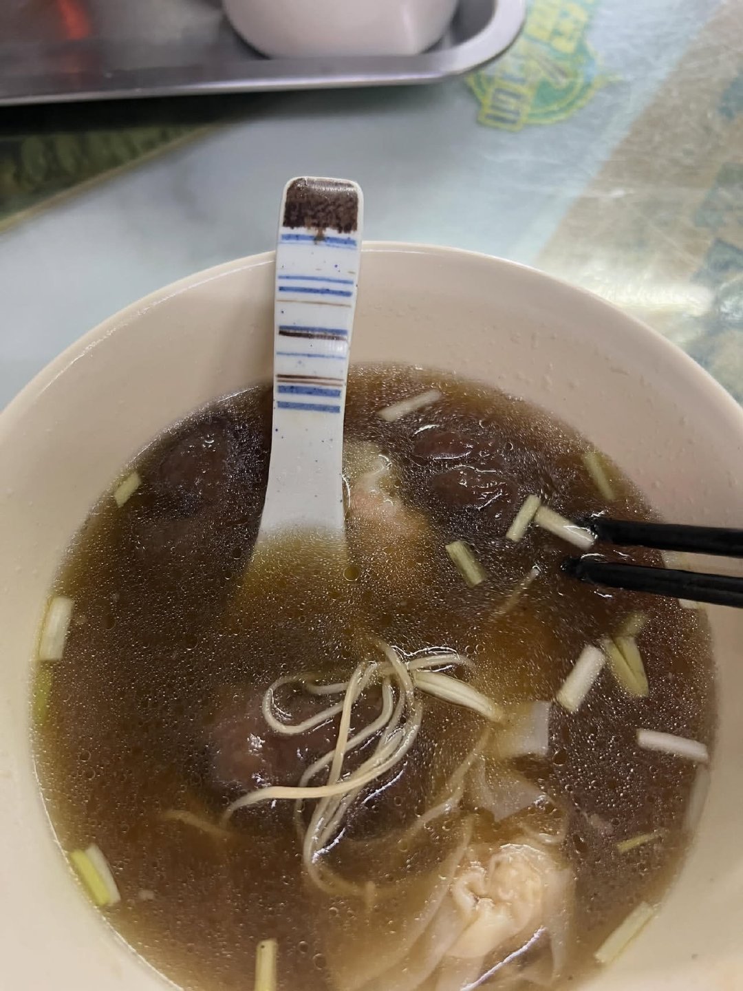 ‼️啊啊啊啊啊救命🆘

网友吃饭“偶遇”了《色·戒》中的王佳芝‼️

好有梗我服了（汤唯好美）…… ​