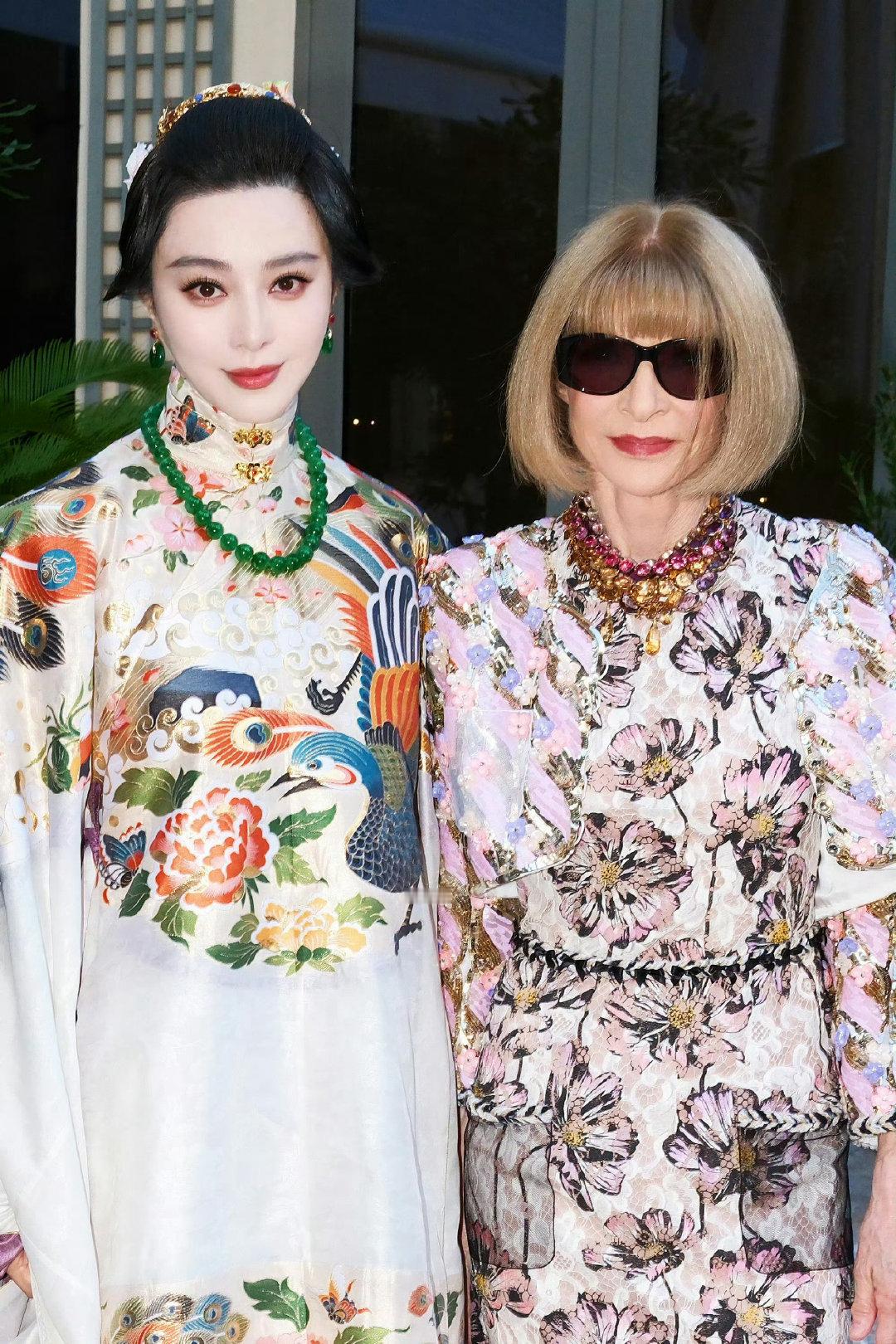 历年受邀参加Vogue World 内娱艺人

2024年 巴黎
冰冰

2025年 好莱坞
刘亦菲、朱一龙

2026年 米兰
杨幂、李现 ​