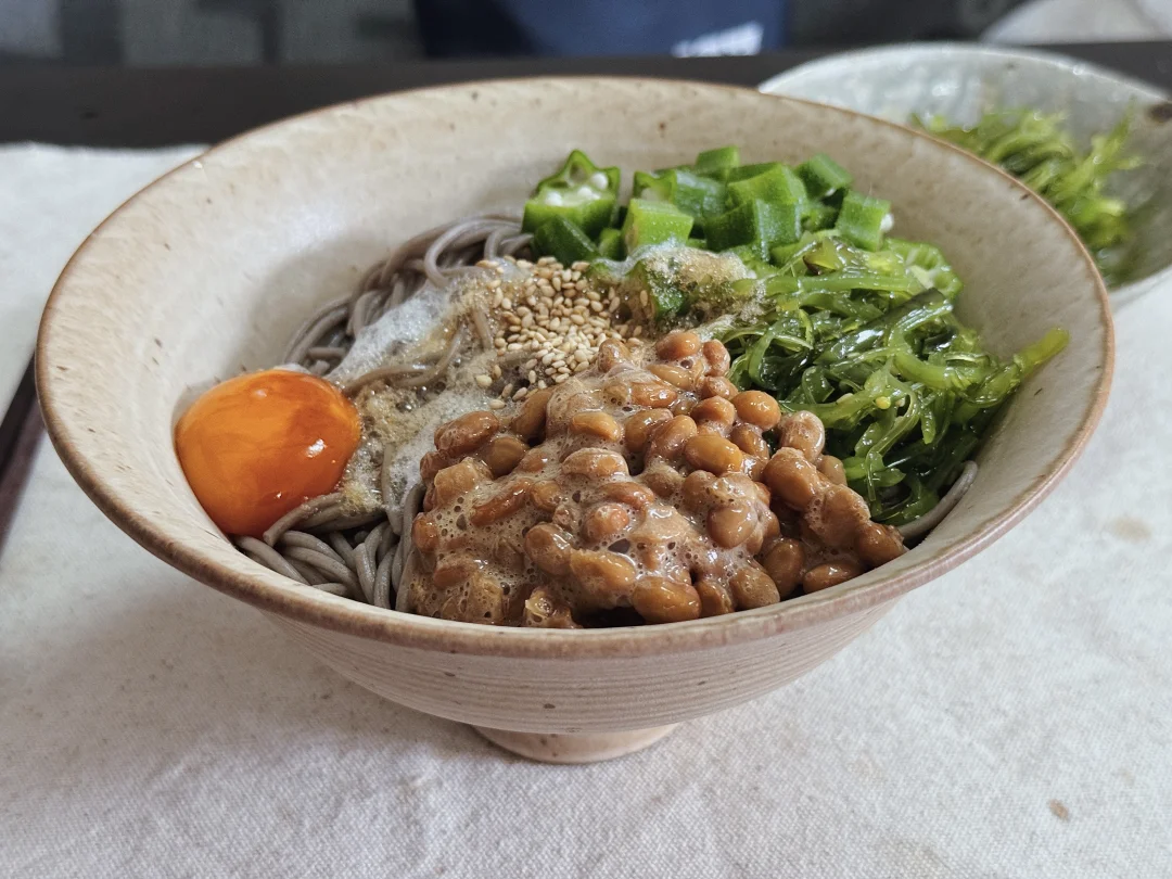 早餐｜粘糊糊的🍜纳豆拌荞麦面