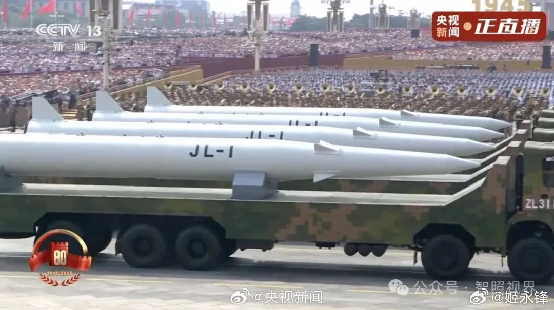 被中国硬怼后集体禁声：再聒噪，就射“惊雷”给你看

摘自动态大参考 ，作者风留痕

日前，在日内瓦裁军谈判会议上，美国拉拢40个国家针对中国7月6日进行的潜射弹道导弹试射进行指责，当场被中国大使强硬回怼，之后便集体禁声。美国和这些国家应当清楚：再聒噪的话，中国就一定会射一枚“惊雷1号”给你 ​