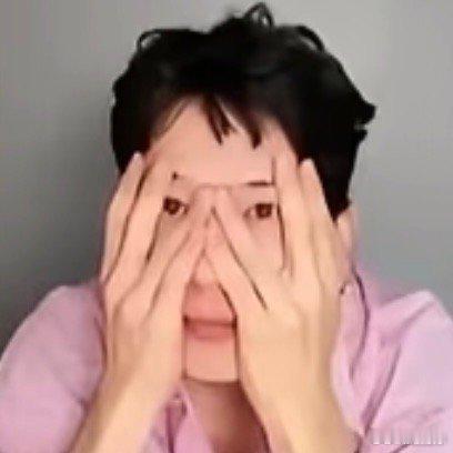 新的一天也加入了这场连续剧[泪奔] 千千：“井哥送我的私服可以借你先穿...