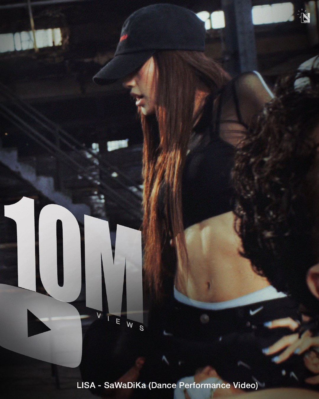 #LISA[超话]#  🖤 #LISA新单曲SaWaDiKa# 

260920 LISA - SaWaDiKa (Dance Performance Video)  YouTube 播放量已突破 1000 万

🟠日区CD
🔴新专预存教程 ​