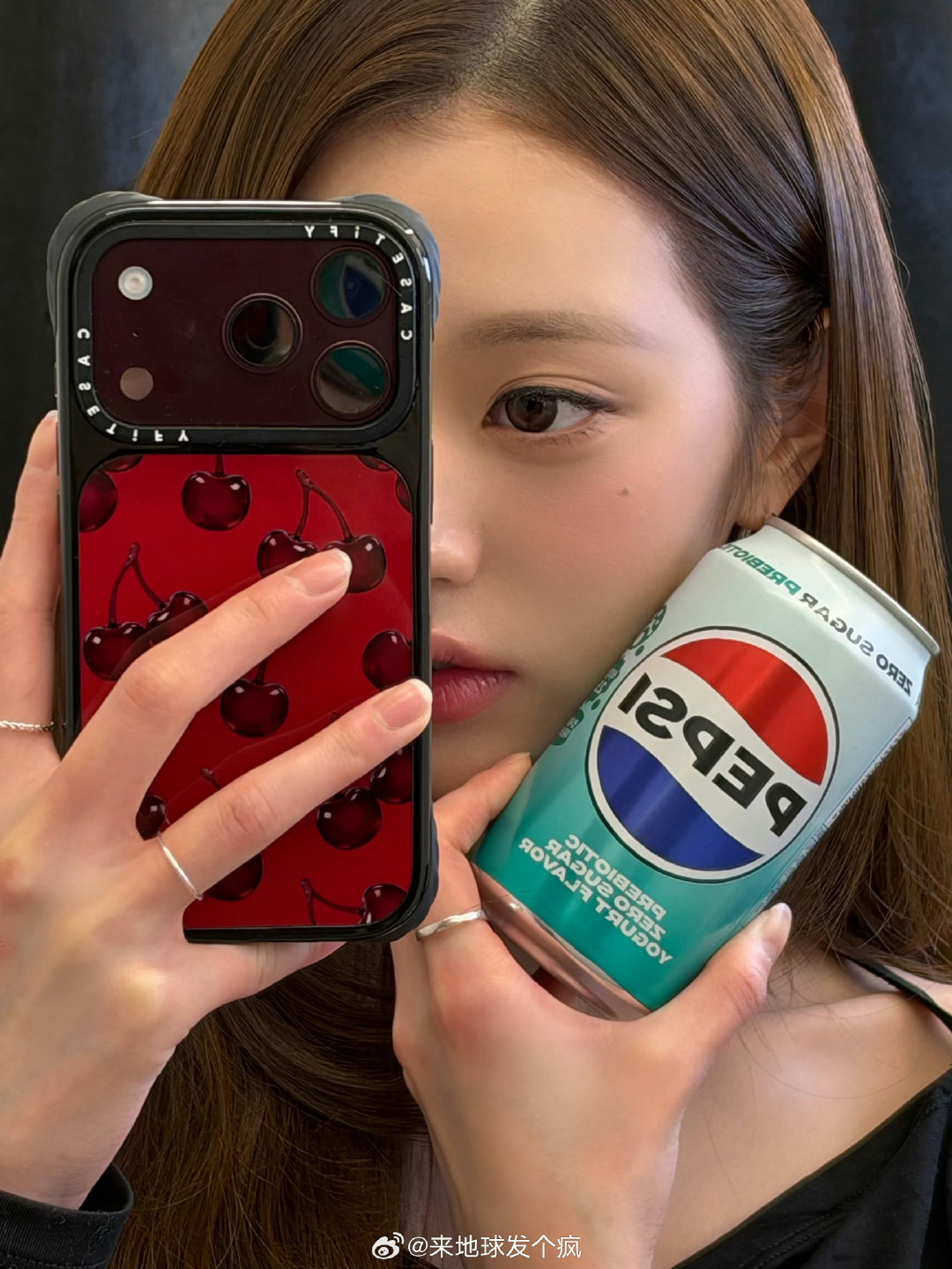 突然觉得iPhone 18 Pro Max变好看了！ ​