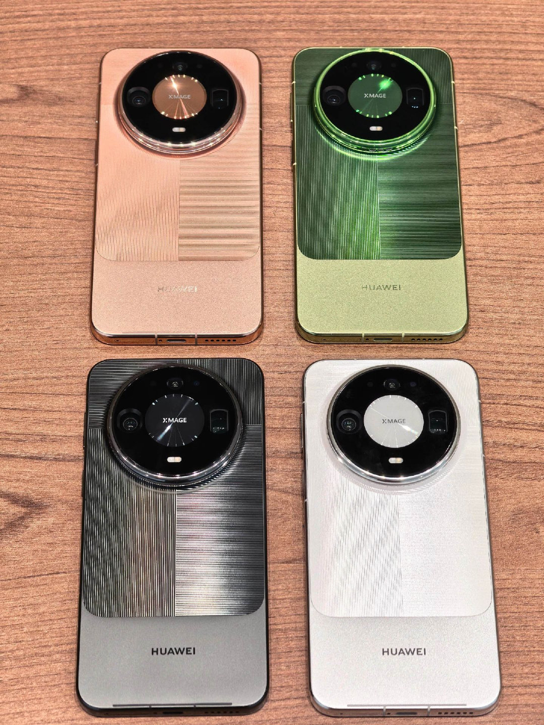 #Mate90全系搭载旗舰韬芯片# 这几个版本四款芯片咋选，直接说结论：平时刷剧、聊微信、偶尔拍照，标准版麒麟 9030 足够；但爱玩《鸣潮》《原神》这种吃画质性能的，真得上一级，9050 Pro 带来的流畅度和观感完全是两码事。先想清楚自己玩不玩游戏，再掏钱，别白花。#华为Mate90ProMax性能提升31%# ​