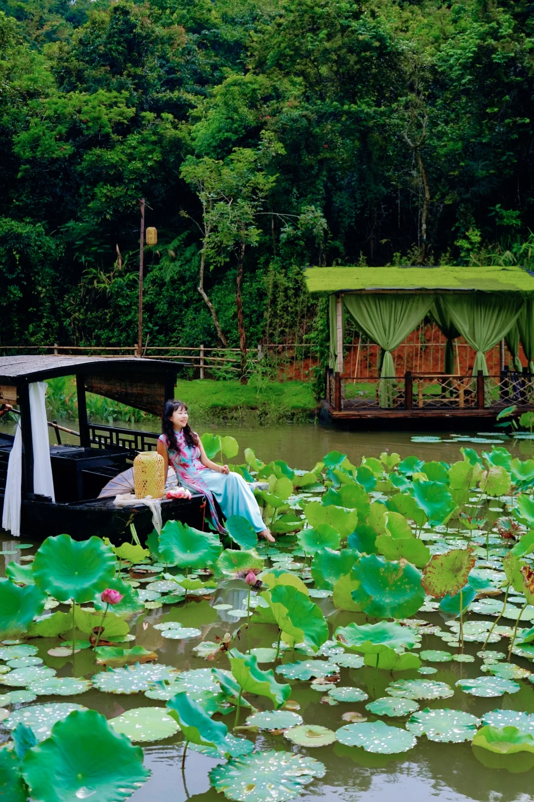 深圳新开的！适合下雨天发呆的庭院