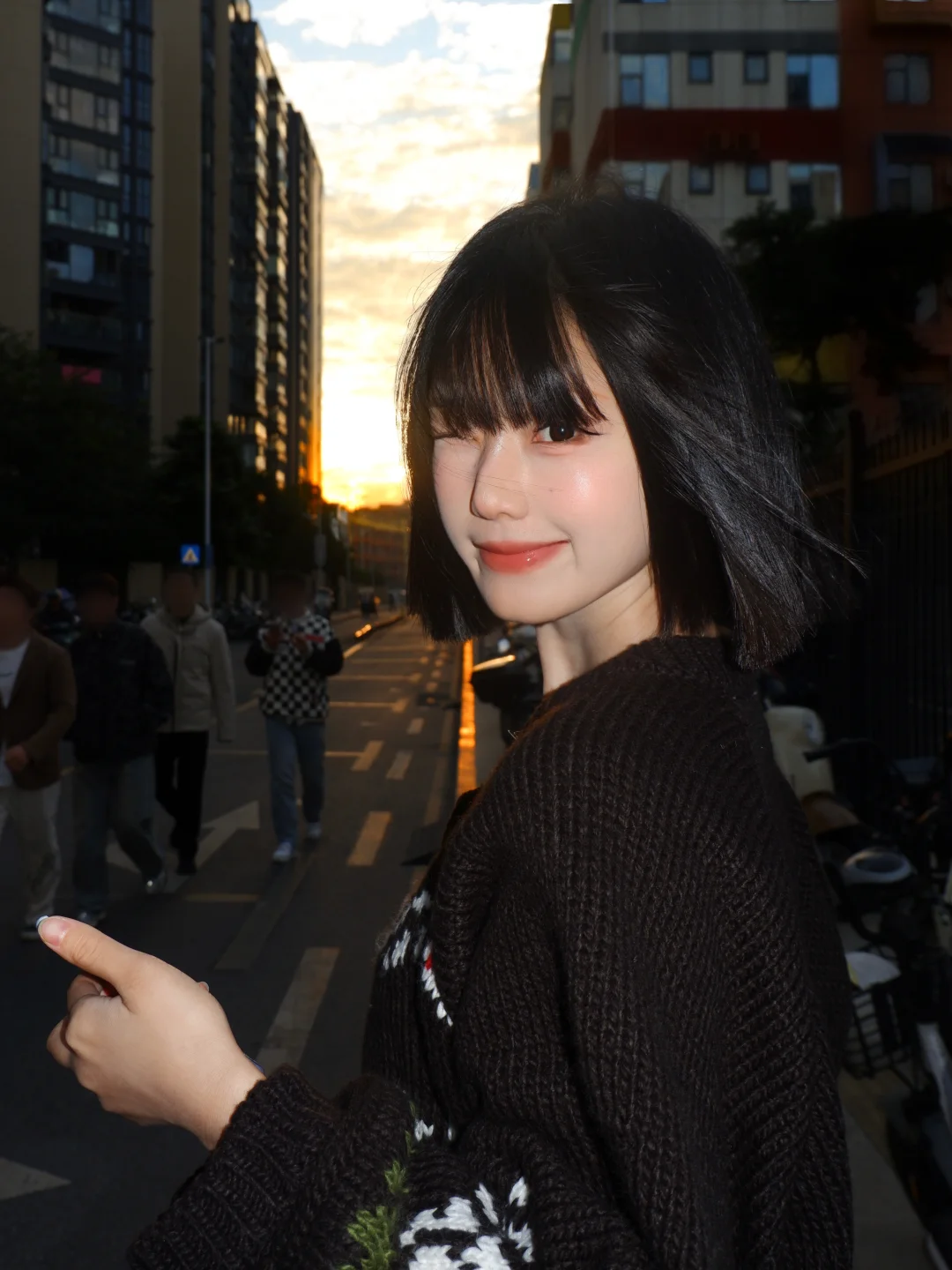 我喜欢当我看向你时 你也回应我的眼神