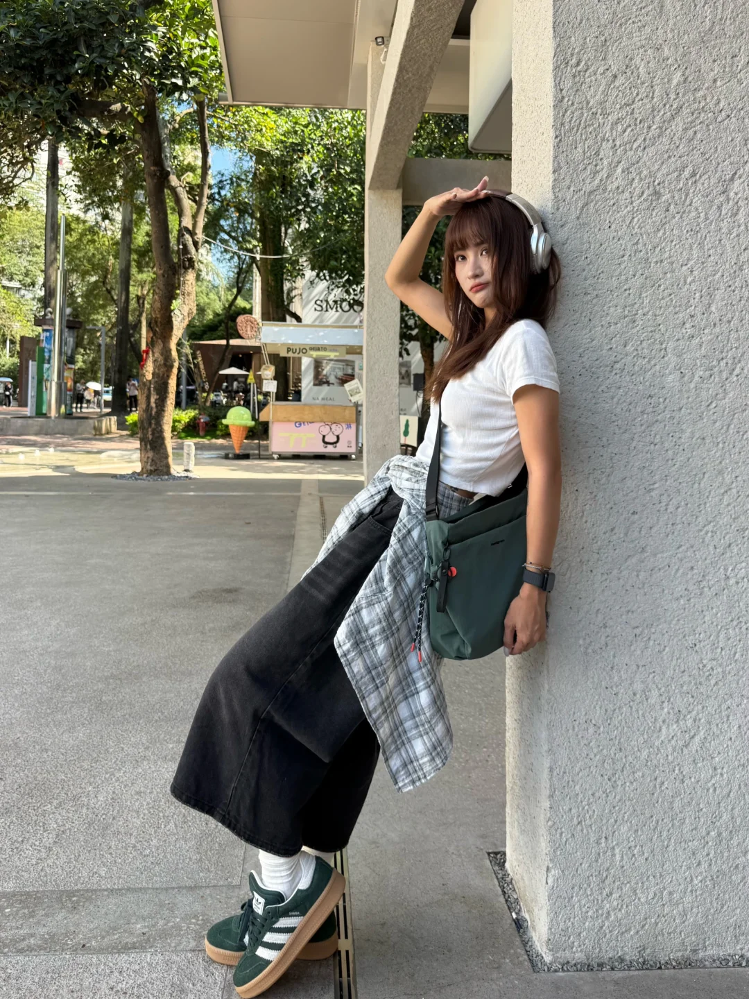 上班不嘻嘻 翘班笑嘻嘻•͈ᴗ⁃͈★