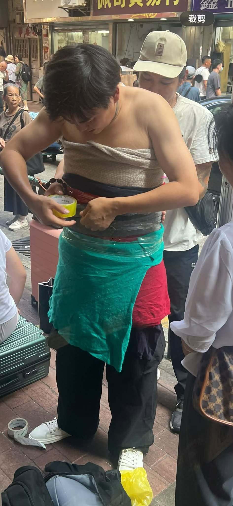 澳门网友分享：各出奇招，只要海关没看到就算赚了！ ​​​