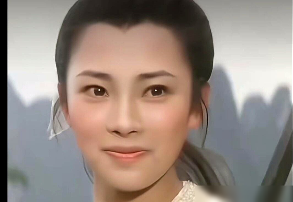李连杰选利智，真不是光看脸。
当年港媒有句话，情义千斤，不敌胸前四两。这话刻薄，但点透了一个事：黄秋燕给的是照顾，利智给的是征服。
黄秋燕陪他从穷小子熬起，洗衣做饭带孩子，把能给的都给了。结果呢，李连杰见利智第一面，就说可以为她去死。这话他跟黄秋燕说过吗？
后来黄秋燕在美国端盘子、睡地下室，自
