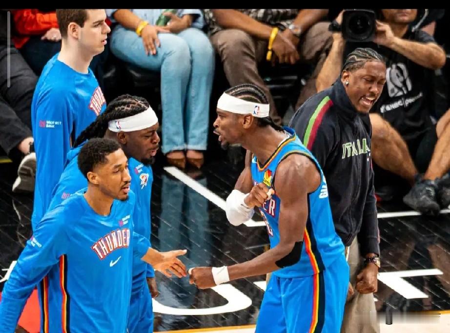 黑八倒计时！东部第一惨遭碾压，骑士躺赚利好，哈登冲总决赛稳了？  NB...