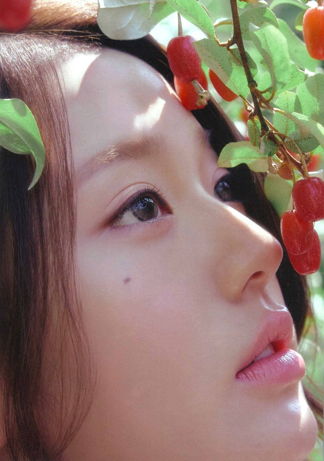 拿温俊的参数给张元英展览出的图调了一下色，感觉人物更鲜活了 ​