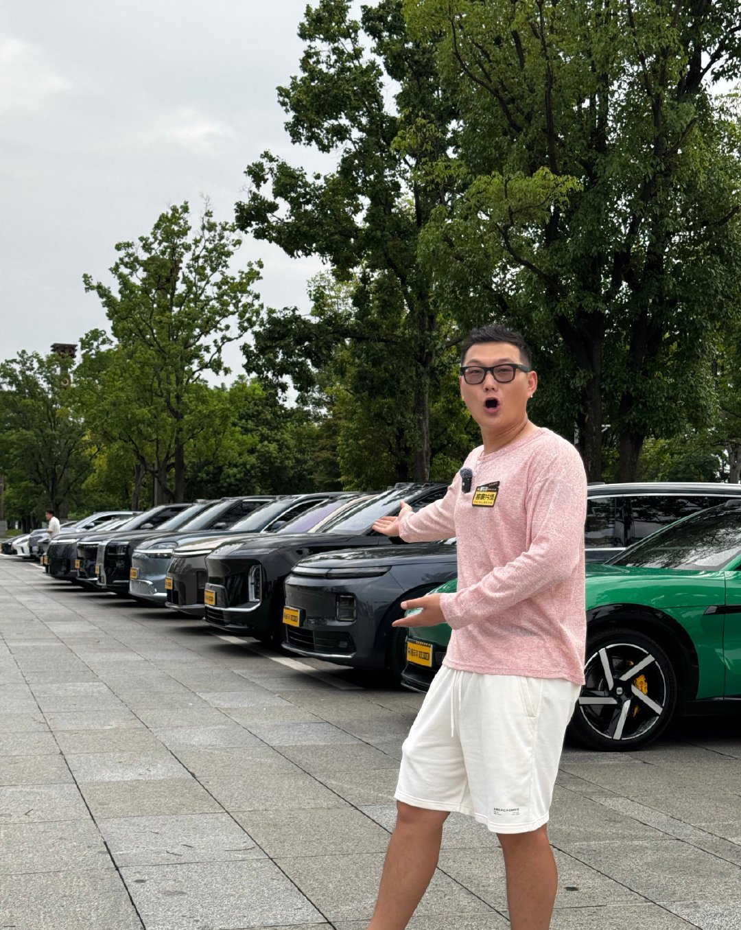 打卡下钟啦～8:00-0:30，带劲嗷家人们！甚至播到最后我都有点不困了[并不简单]  ​
