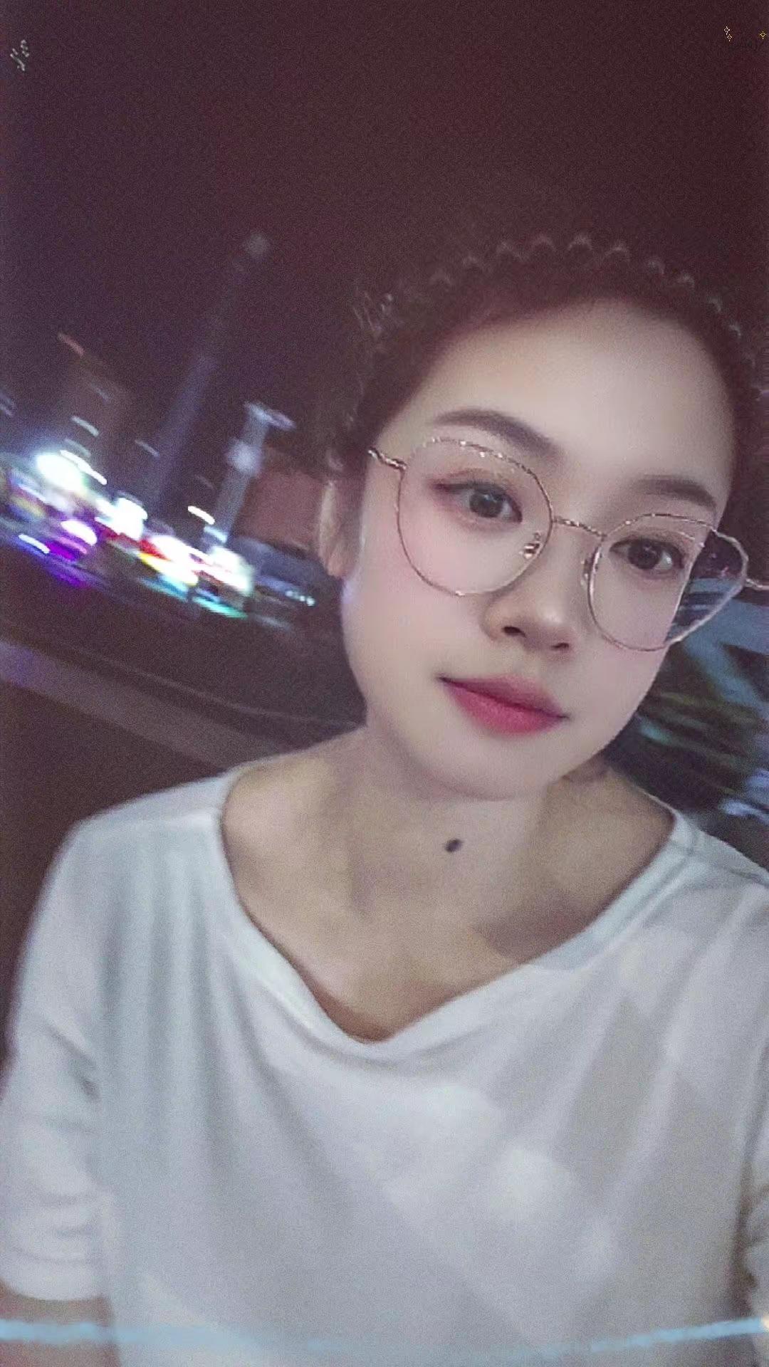 “比起忽冷忽热的人心，永不变心的财神爷才最靠谱”任贤齐死不了经典老歌 回忆杀