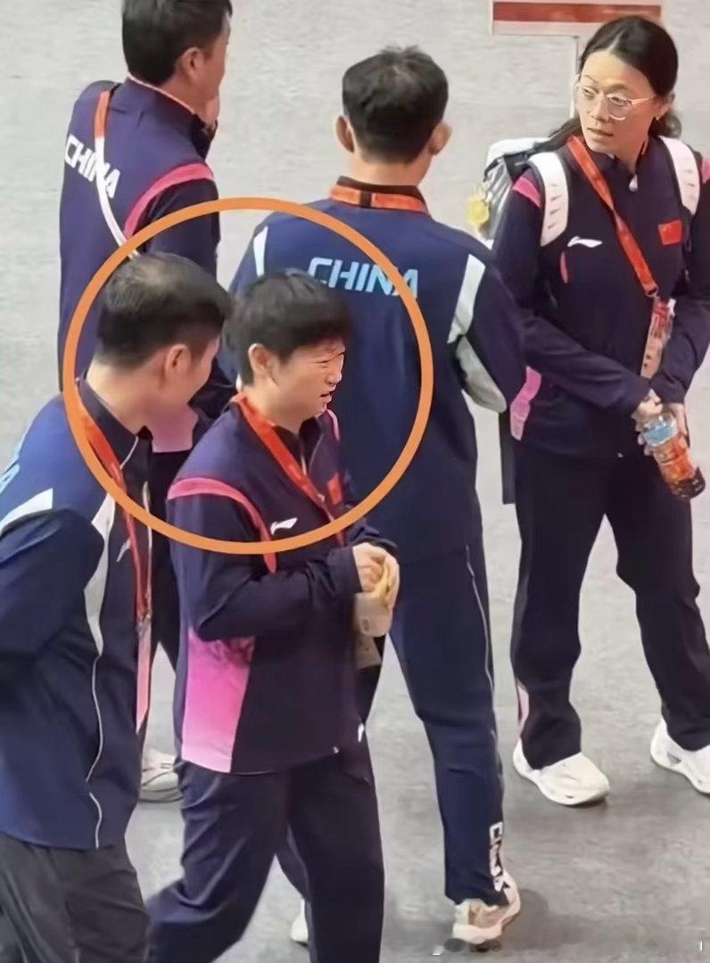 567你想干嘛啊，你要是想打你就自己去打啊[怒骂][怒骂][怒骂]#孙颖莎# ​