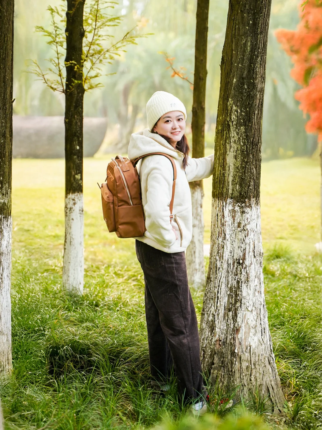 不再急着赶路 而是把自己交给一阵风