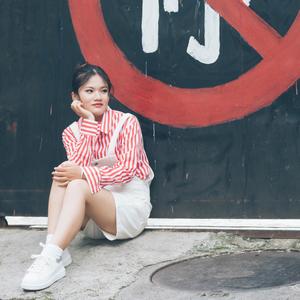 红旗冉红如烟火