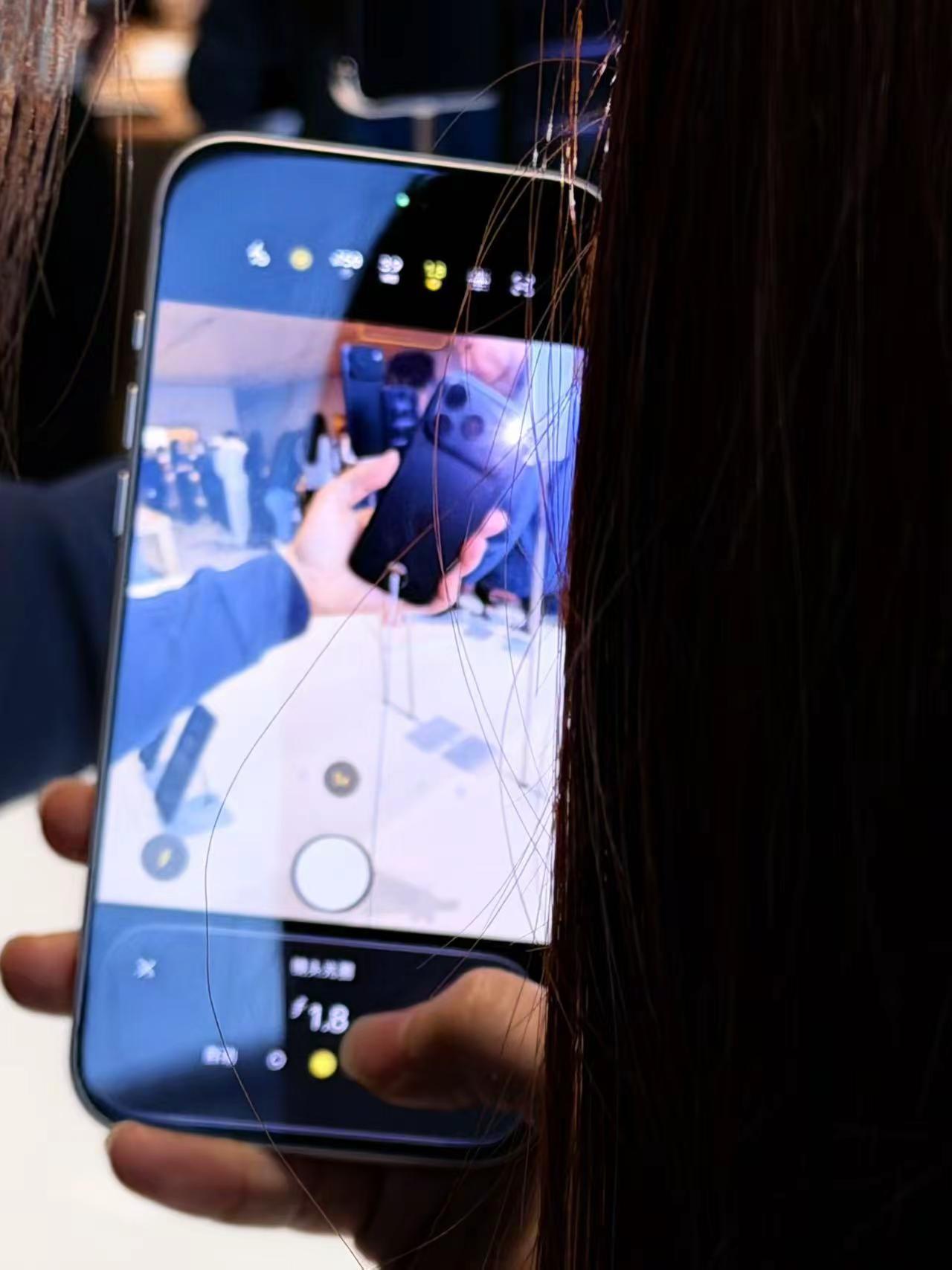 是苹果iPhone18 Pro.一如既往的好！iPhone18 iPhone